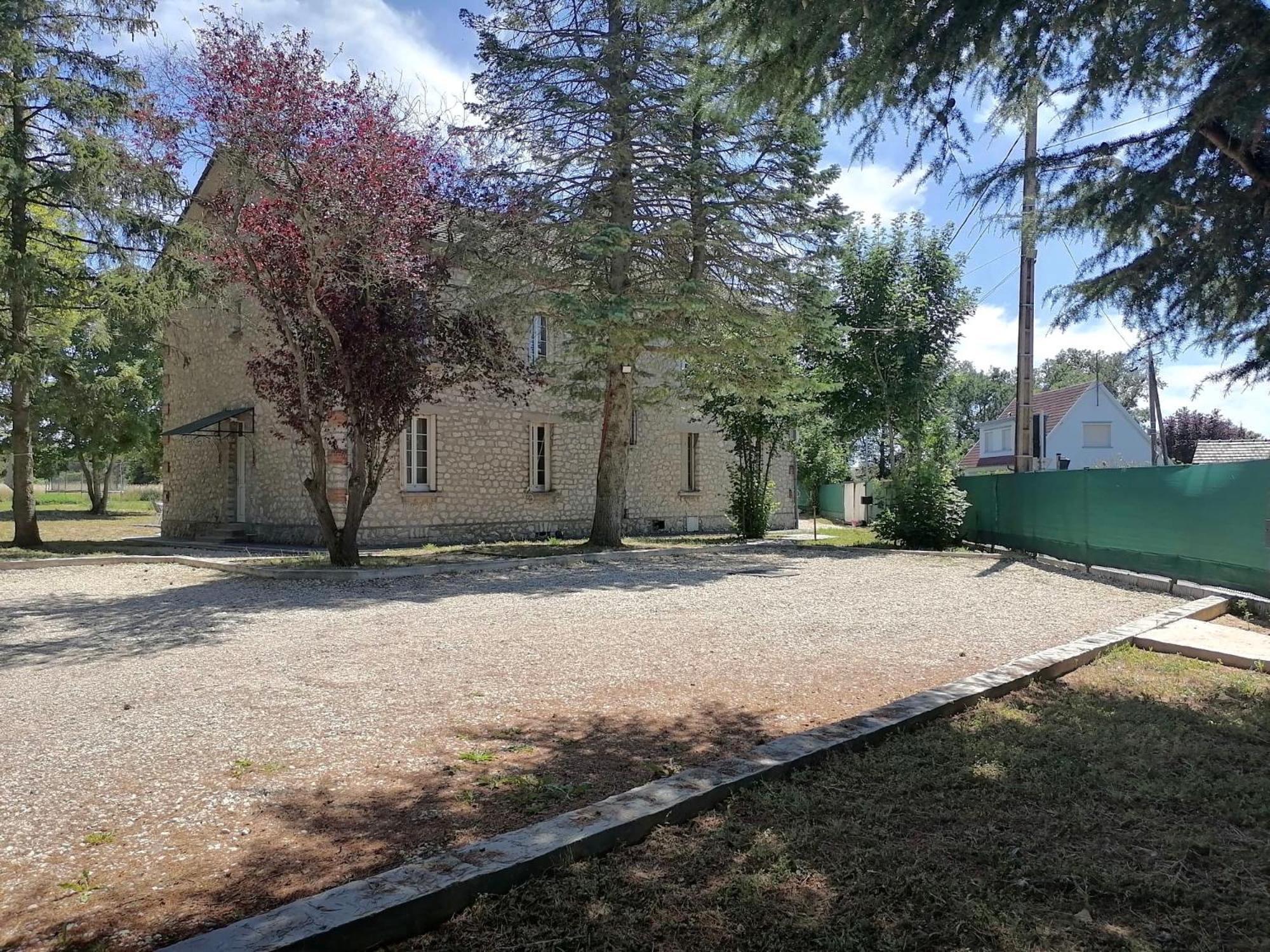 Hotel Manoir En Pierre Chartres Exterior foto
